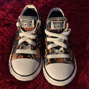 Converse “Halloween” kid shoe